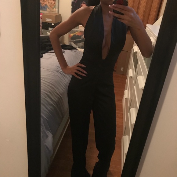 Plunge neck satin jumpsuit - Picture 5 of 5